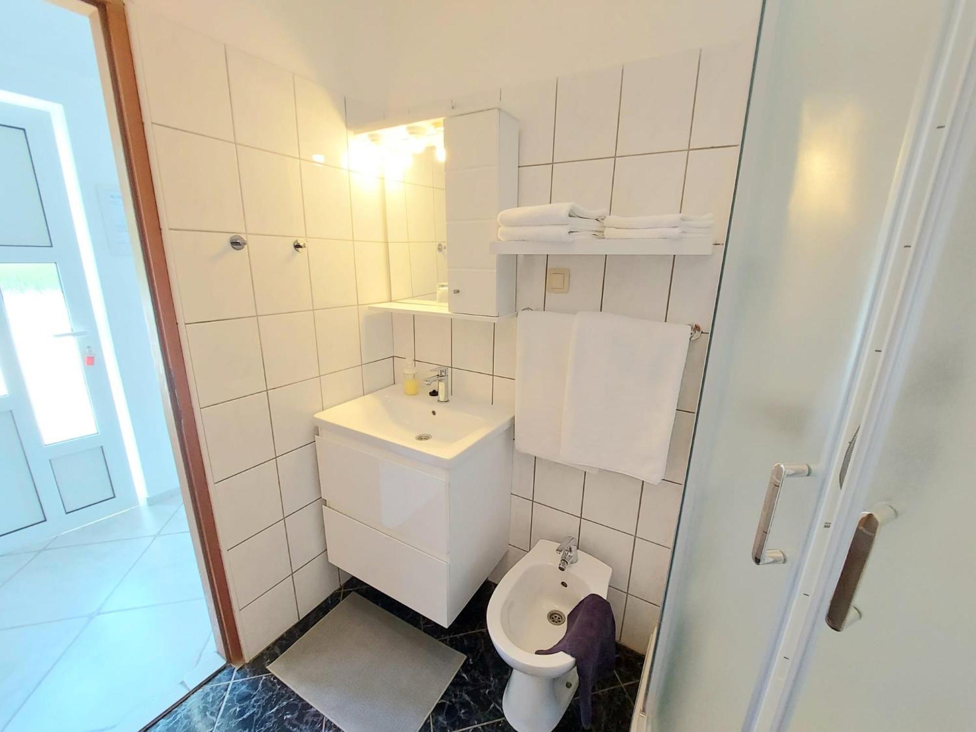Vila Kraljica Malinska Exterior foto